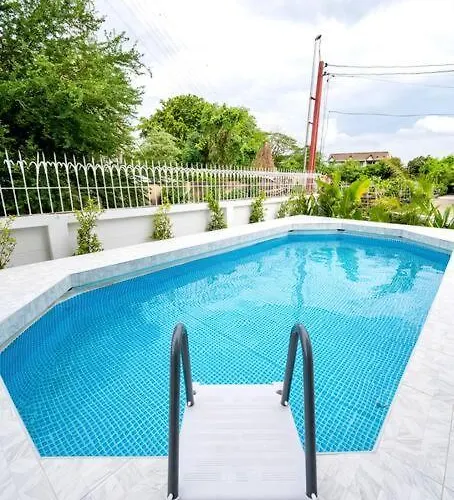 Villa Private Pool Style, Heart In Bkk ,metro,cabaret Show,rca, Jodd Fair,chatuchak