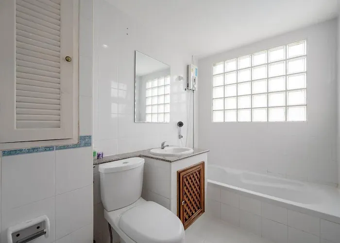 Private Pool Style, Heart In Bkk ,metro,cabaret Show,rca, Jodd Fair,chatuchak Villa Bangkok