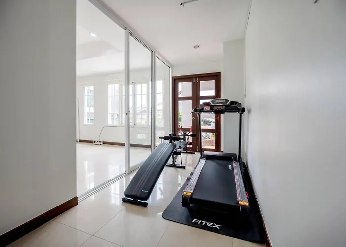 Villa Private Pool Style, Heart In Bkk ,metro,cabaret Show,rca, Jodd Fair,chatuchak